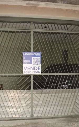Casa à venda com 224m², 2 quartos e 2 vagasPlaca