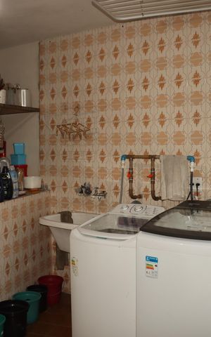 Casa à venda com 224m², 2 quartos e 2 vagasÁrea de serviço