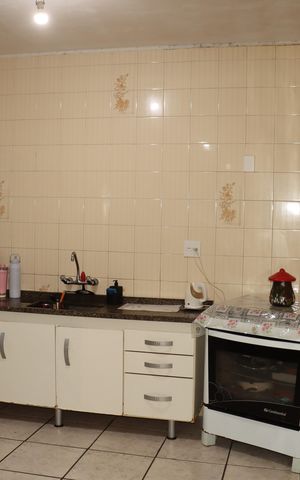 Casa à venda com 224m², 2 quartos e 2 vagasCozinha