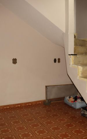 Casa à venda com 224m², 2 quartos e 2 vagasSala