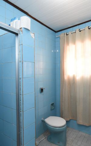 Casa para alugar com 100m², 3 quartos e 3 vagasBanheiro social