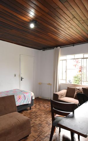 Casa para alugar com 100m², 3 quartos e 3 vagasSala