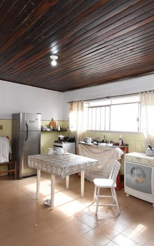 Casa para alugar com 100m², 3 quartos e 3 vagasCozinha