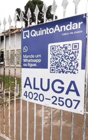 Casa para alugar com 100m², 3 quartos e 3 vagasPlaca