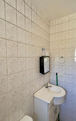 Apartamento à venda com 58m², 2 quartos e 1 vaga Apartamento à venda com 58m², 2 quartos e 1 vagaBanheiro