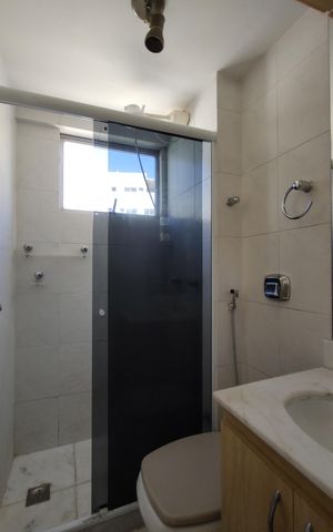 Apartamento à venda com 72m², 2 quartos e 1 vagaBanheiro Social