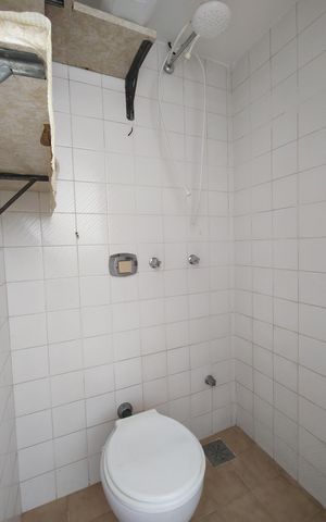 Apartamento à venda com 72m², 2 quartos e 1 vagaÁrea de Serviço