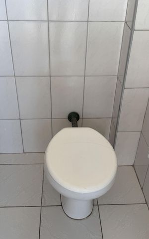Apartamento para alugar com 200m², 3 quartos e 2 vagasBanheiro de serviço