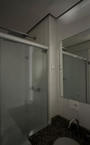 Apartamento para alugar com 72m², 2 quartos e 1 vaga Apartamento para alugar com 72m², 2 quartos e 1 vagaBanheiro da Suíte