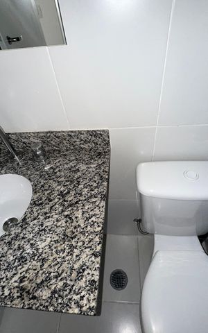 Apartamento para alugar com 72m², 2 quartos e 1 vaga Apartamento para alugar com 72m², 2 quartos e 1 vagaBanheiro