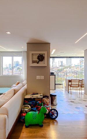 Apartamento à venda com 84m², 2 quartos e 2 vagas Apartamento à venda com 84m², 2 quartos e 2 vagasSala