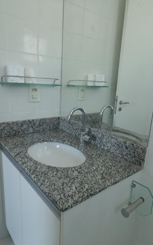 Apartamento à venda com 68m², 2 quartos e 1 vagaBanheiro do Quarto 2