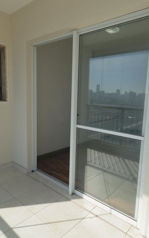 Apartamento à venda com 68m², 2 quartos e 1 vagaVaranda