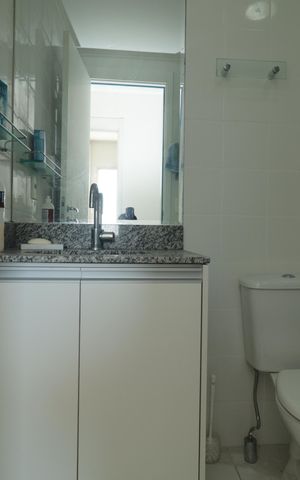Apartamento à venda com 68m², 2 quartos e 1 vagaBanheiro Social