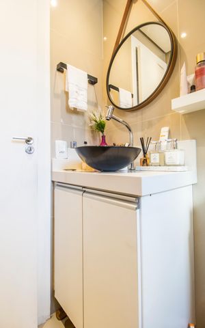 Apartamento à venda com 65m², 2 quartos e 1 vaga Apartamento à venda com 65m², 2 quartos e 1 vagaBanheiro