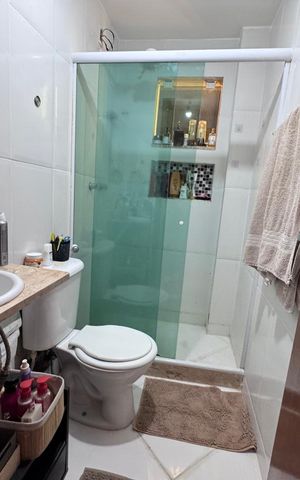 Casa para alugar com 200m², 3 quartos e 1 vaga Casa para alugar com 200m², 3 quartos e 1 vagaBanheiro da suíte