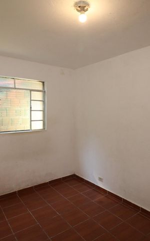 Casa para alugar com 25m², 1 quarto e sem vaga Casa para alugar com 25m², 1 quarto e sem vagaQuarto