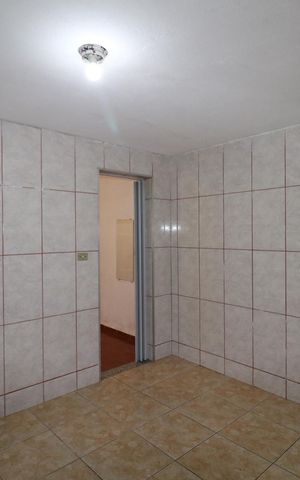 Casa para alugar com 25m², 1 quarto e sem vaga Casa para alugar com 25m², 1 quarto e sem vagaSala/Cozinha