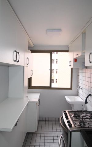 Apartamento para alugar com 60m², 2 quartos e 2 vagasCozinha