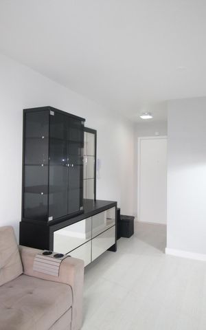 Apartamento para alugar com 60m², 2 quartos e 2 vagasSala
