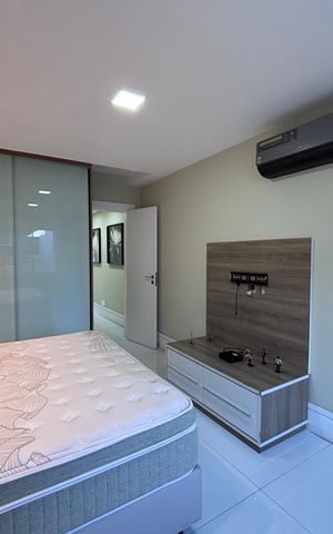 Casa de condomínio à venda com 360m², 4 quartos e 2 vagas Casa de condomínio à venda com 360m², 4 quartos e 2 vagasSuíte 3