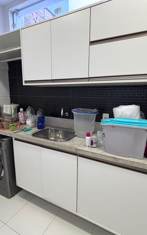 Casa de condomínio à venda com 360m², 4 quartos e 2 vagas Casa de condomínio à venda com 360m², 4 quartos e 2 vagasÁrea de Serviço