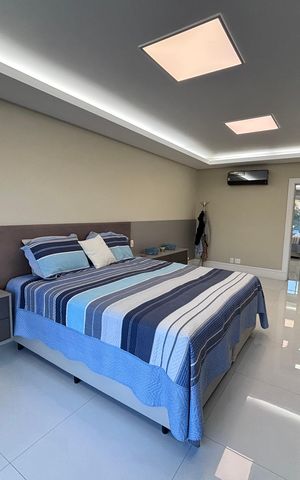 Casa de condomínio à venda com 360m², 4 quartos e 2 vagas Casa de condomínio à venda com 360m², 4 quartos e 2 vagasSuíte 1