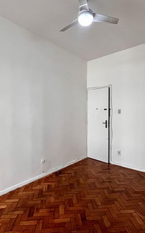 Apartamento à venda com 65m², 2 quartos e sem vaga Apartamento à venda com 65m², 2 quartos e sem vagaSala
