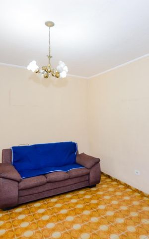Casa à venda com 120m², 2 quartos e 4 vagasSala
