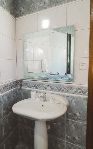 Casa para alugar com 154m², 4 quartos e 4 vagas Casa para alugar com 154m², 4 quartos e 4 vagasBanheiro da Suíte