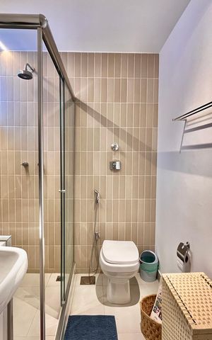 Apartamento à venda com 120m², 3 quartos e 2 vagas Apartamento à venda com 120m², 3 quartos e 2 vagasBanheiro social