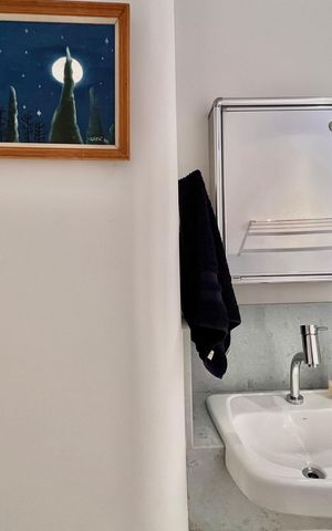 Apartamento à venda com 120m², 3 quartos e 2 vagas Apartamento à venda com 120m², 3 quartos e 2 vagasBanheiro social