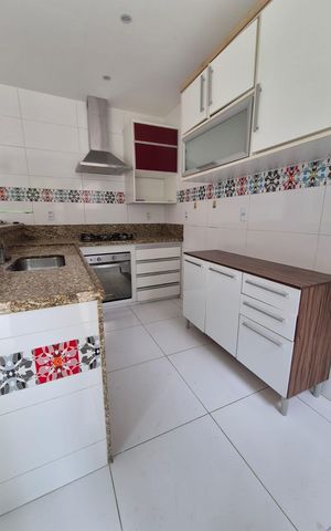 Casa de condomínio à venda com 300m², 5 quartos e 4 vagas