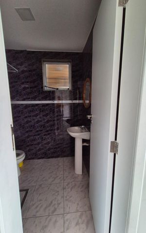 Casa de condomínio à venda com 300m², 5 quartos e 4 vagas