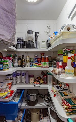 Apartamento à venda com 97m², 3 quartos e 2 vagas Apartamento à venda com 97m², 3 quartos e 2 vagasArmazén