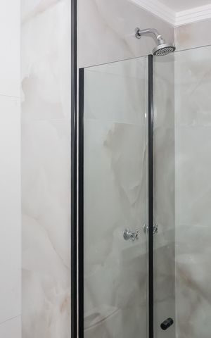 Apartamento à venda com 50m², 2 quartos e 1 vaga Apartamento à venda com 50m², 2 quartos e 1 vagaBanheiro da Suíte