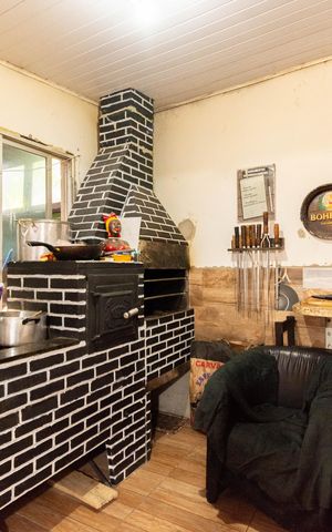 Casa à venda com 110m², 4 quartos e 1 vaga