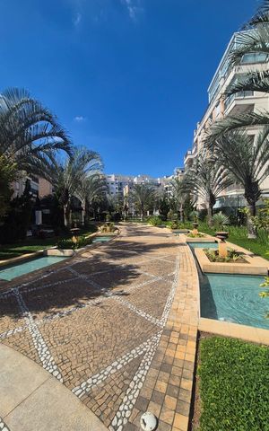 Apartamento à venda com 87m², 1 quarto e 2 vagas Apartamento à venda com 87m², 1 quarto e 2 vagasÁrea externa