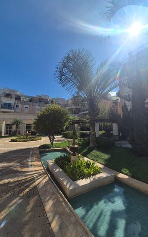 Apartamento à venda com 87m², 1 quarto e 2 vagas Apartamento à venda com 87m², 1 quarto e 2 vagasÁrea externa