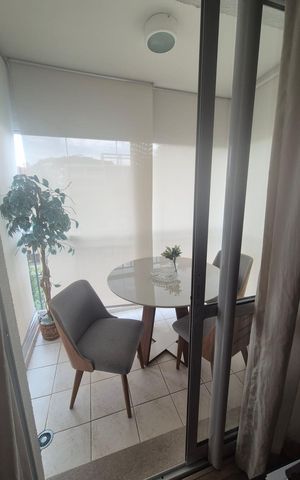 Apartamento à venda com 87m², 1 quarto e 2 vagas Apartamento à venda com 87m², 1 quarto e 2 vagasVaranda