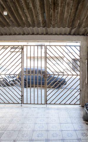 Casa à venda com 147m², 3 quartos e 2 vagasGaragem
