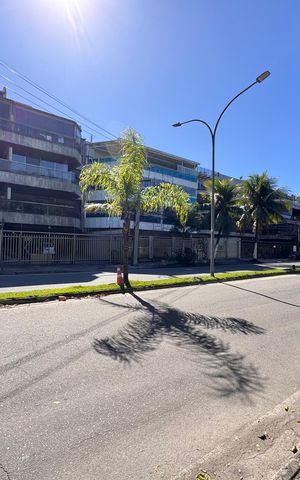 Apartamento à venda com 208m², 4 quartos e 2 vagas Apartamento à venda com 208m², 4 quartos e 2 vagasFachada