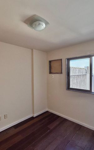 Apartamento à venda com 208m², 4 quartos e 2 vagas Apartamento à venda com 208m², 4 quartos e 2 vagasQuarto 2