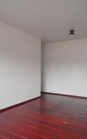 Apartamento para alugar com 78m², 2 quartos e sem vagasala