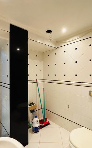 Apartamento à venda com 203m², 3 quartos e sem vaga