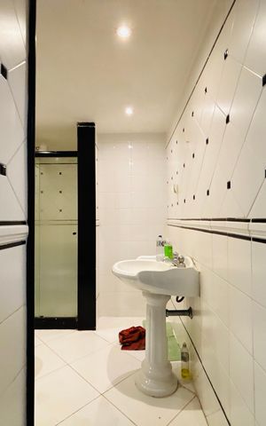 Apartamento à venda com 203m², 3 quartos e sem vaga
