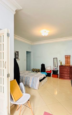 Apartamento à venda com 203m², 3 quartos e sem vaga