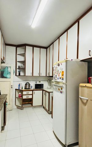 Apartamento à venda com 203m², 3 quartos e sem vaga