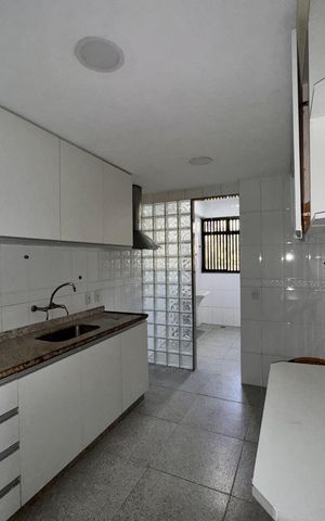 Apartamento para alugar com 115m², 2 quartos e 2 vagas Apartamento para alugar com 115m², 2 quartos e 2 vagasCozinha e Área de Serviço