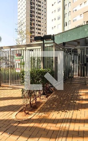 Apartamento à venda com 55m², 2 quartos e 1 vaga Apartamento à venda com 55m², 2 quartos e 1 vagaFachada
